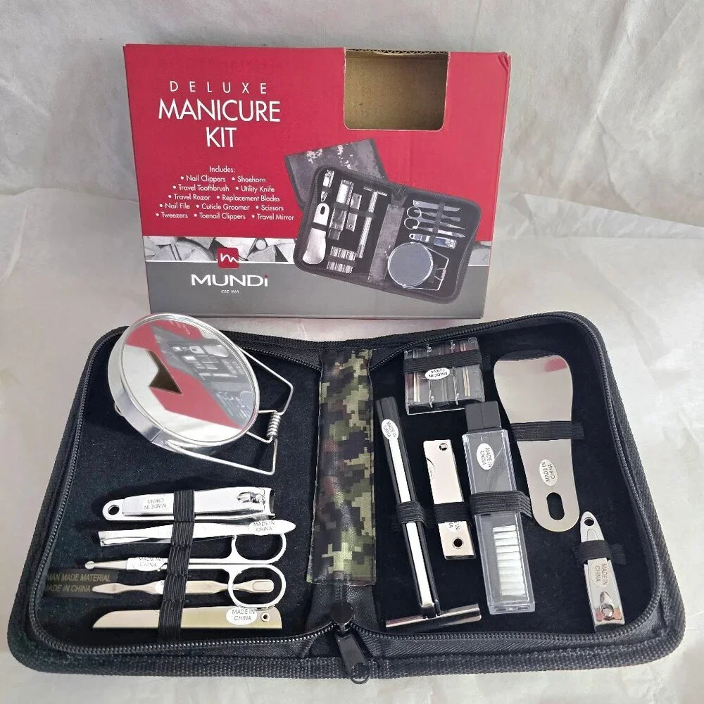Mundi Deluxe Manicure Kit Camo Travel Grooming Set Razor Mirror Clippers NIB